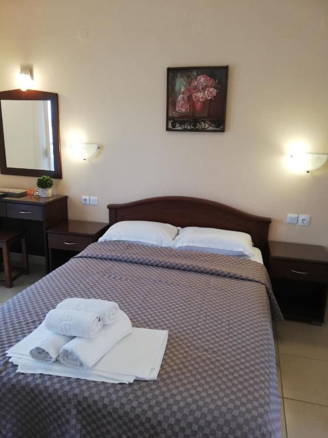 Denis Studios And Apartments Paralía المظهر الخارجي الصورة