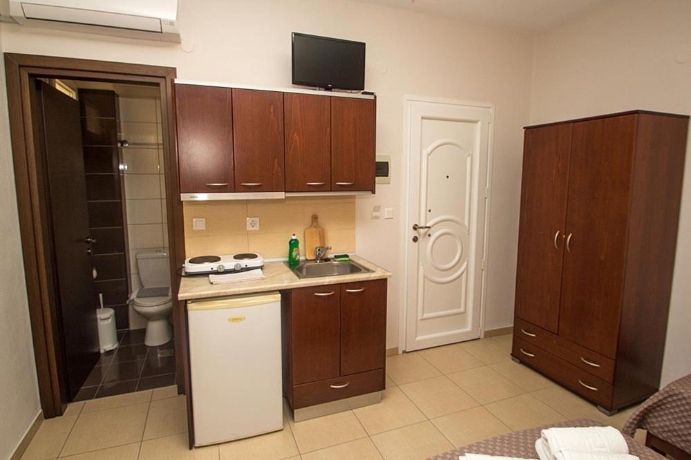 Denis Studios And Apartments Paralía المظهر الخارجي الصورة